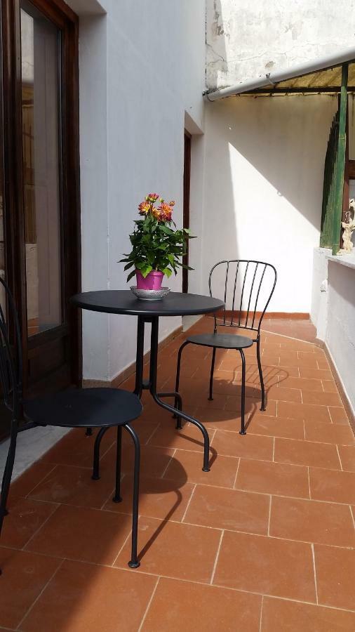 Casa Carolina B&B Сорренто Экстерьер фото